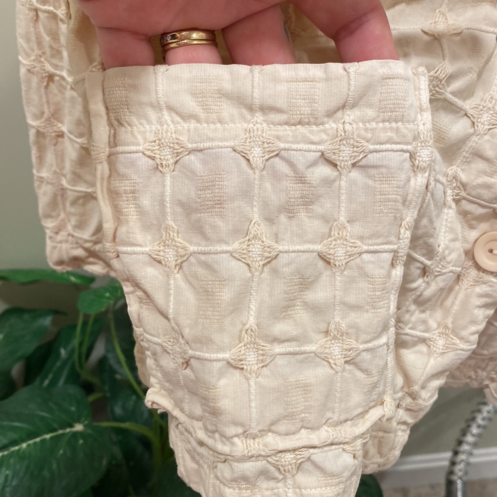 Focus Ivory Textured Button Front Top/Jacket - Picture 3 of 9